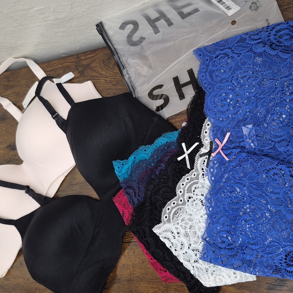 6 Pairs boy Short Underwear & 2 Bras